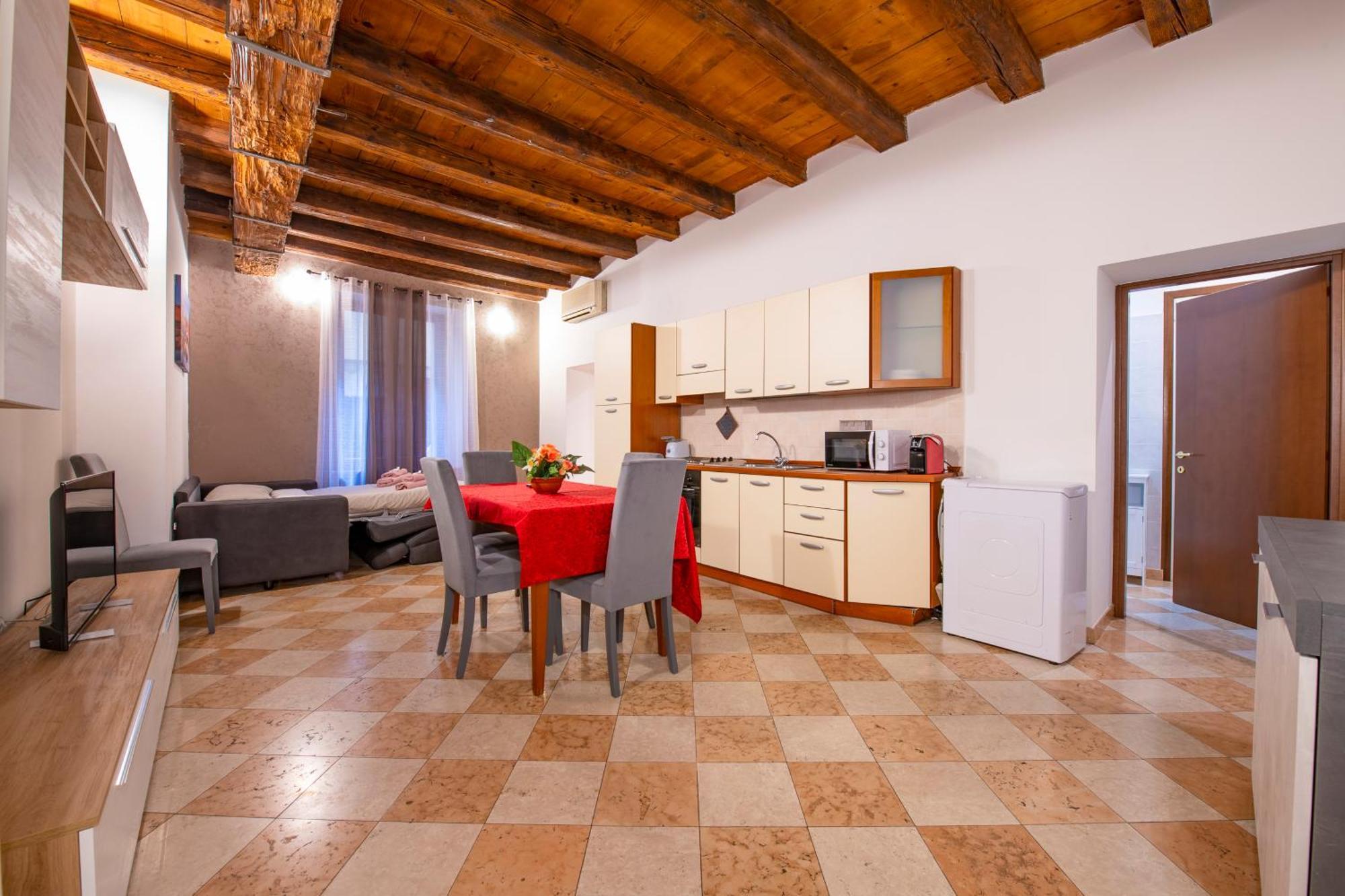Palace Home Mazzini Verona Center 1 Εξωτερικό φωτογραφία